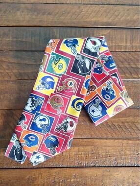 Vintage Ralph Marlin NFL Football Sports Tie